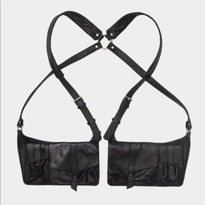 Skingraft trekker harness bag